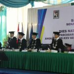 Uniga Wisuda 734 Mahasiswa Tahun Akademik 2018/2019